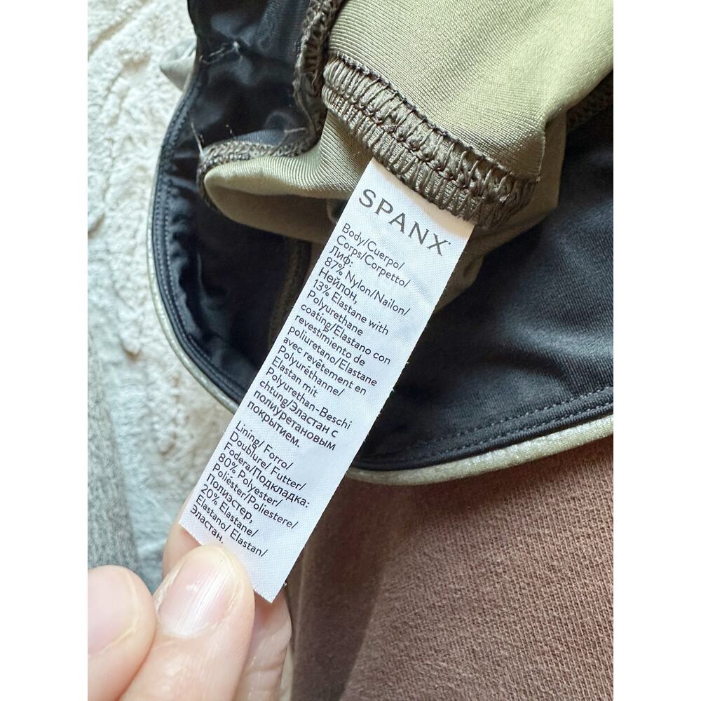 Spanx Faux Leather Camo Leggings Metallic Olive Green High Rise Womens Size XS - Picture 7 of 8